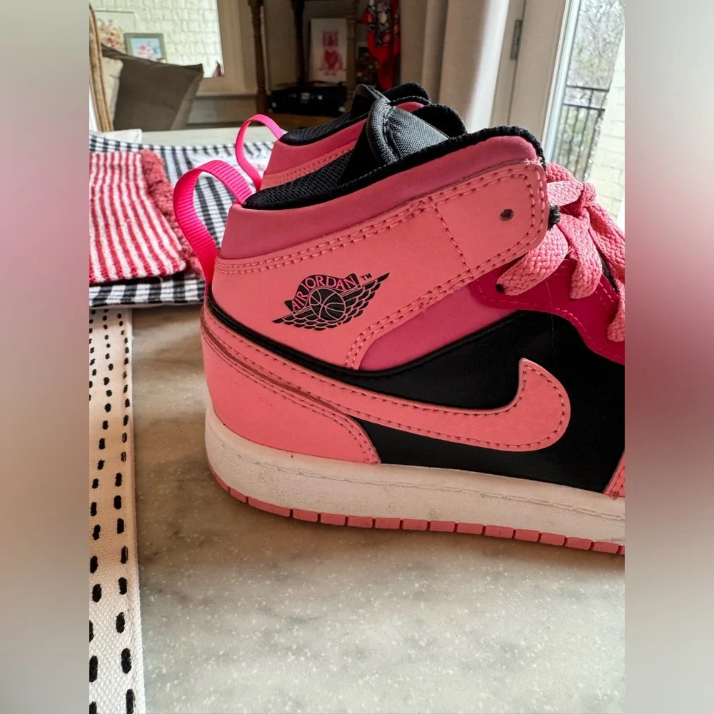 Nike Kids Pink and Black Mid-Top Sneakers